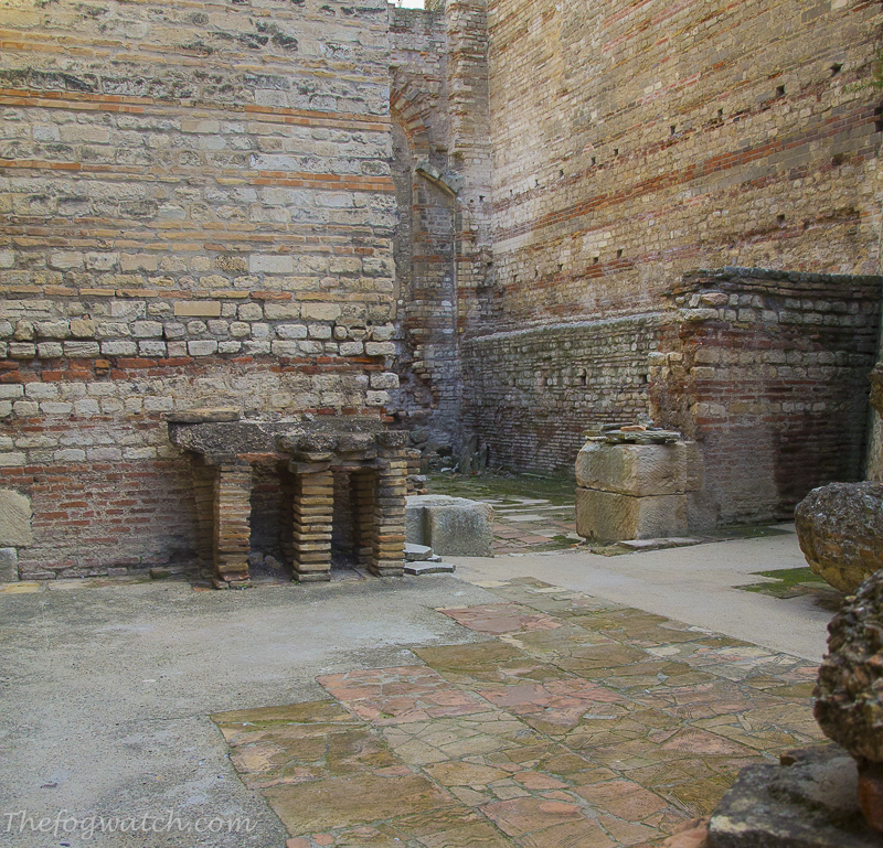 Tepidarium - Arles Roman baths