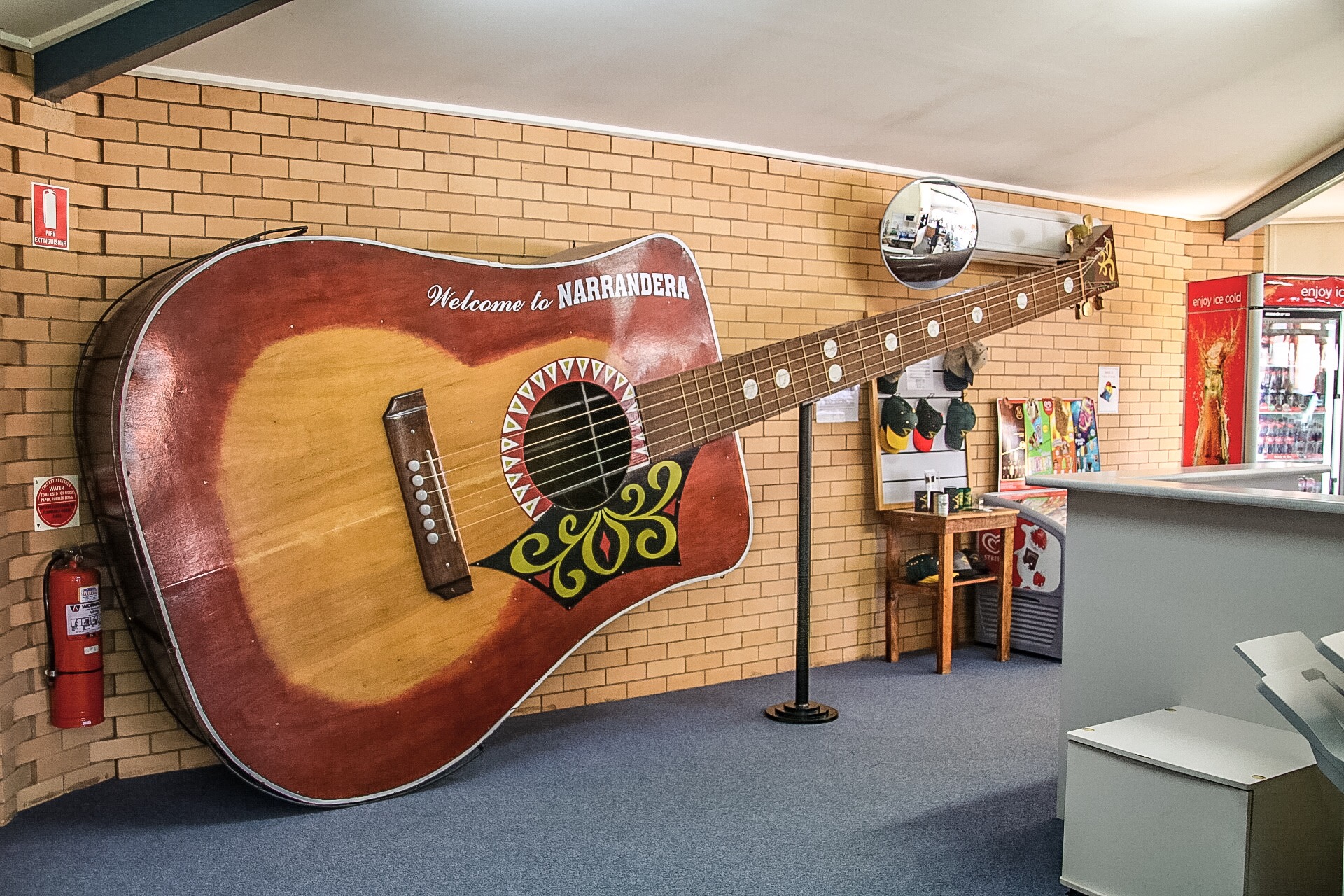 World's largest playable guitar