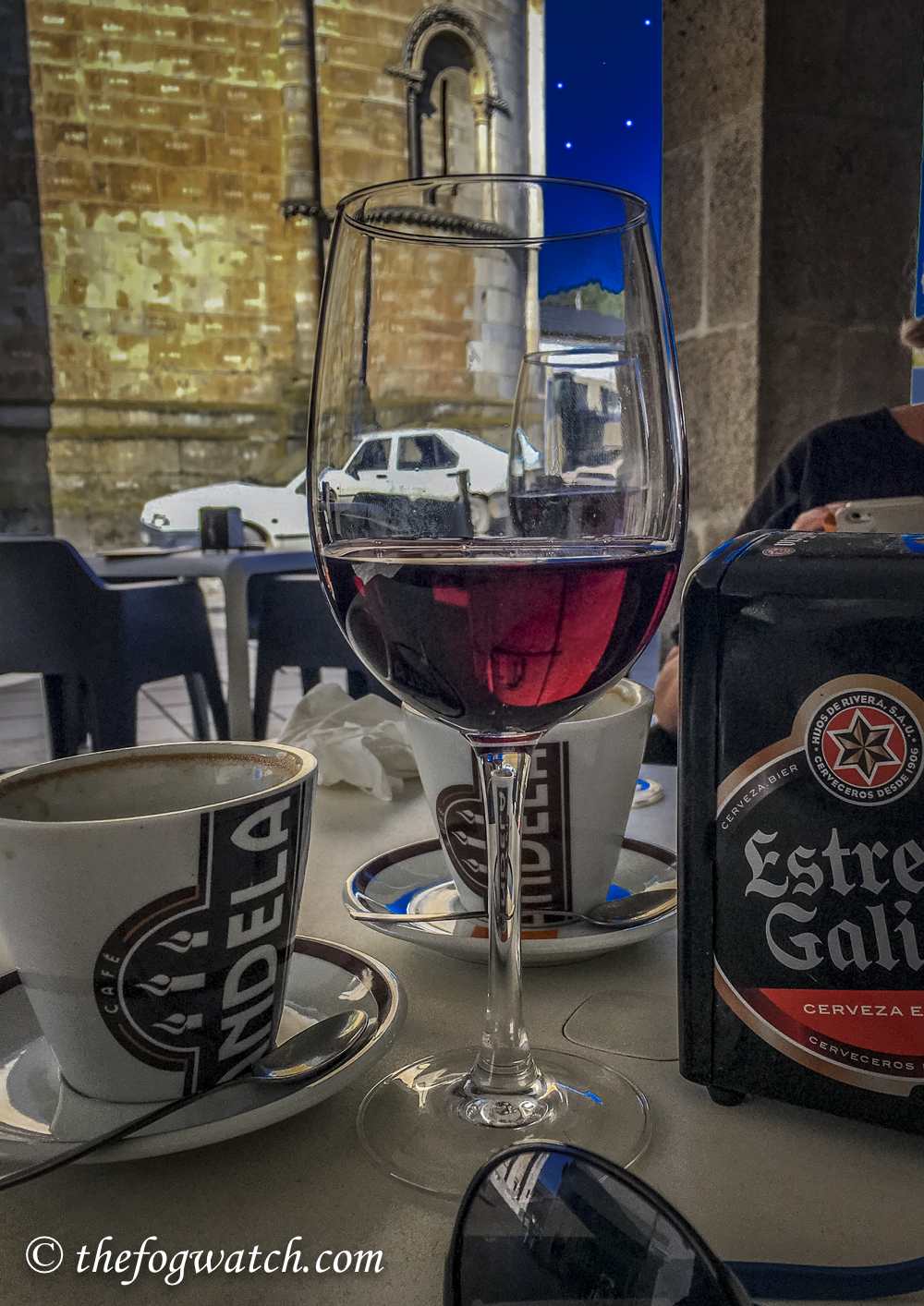 Vino tinto in Portomarin - post Camino blues